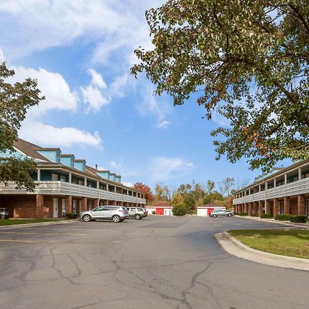 Travelodge By Wyndham Canton-Livonia Area, Mi Kültér fotó