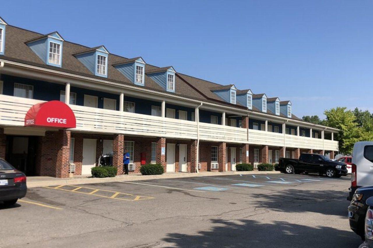 Travelodge By Wyndham Canton-Livonia Area, Mi Kültér fotó
