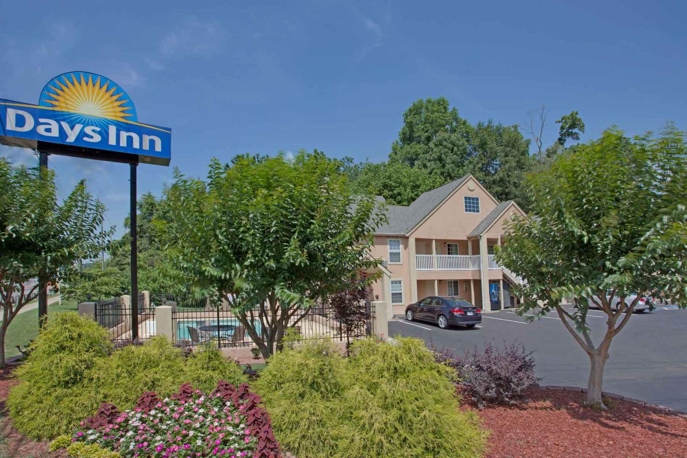 Travelodge By Wyndham Canton-Livonia Area, Mi Kültér fotó