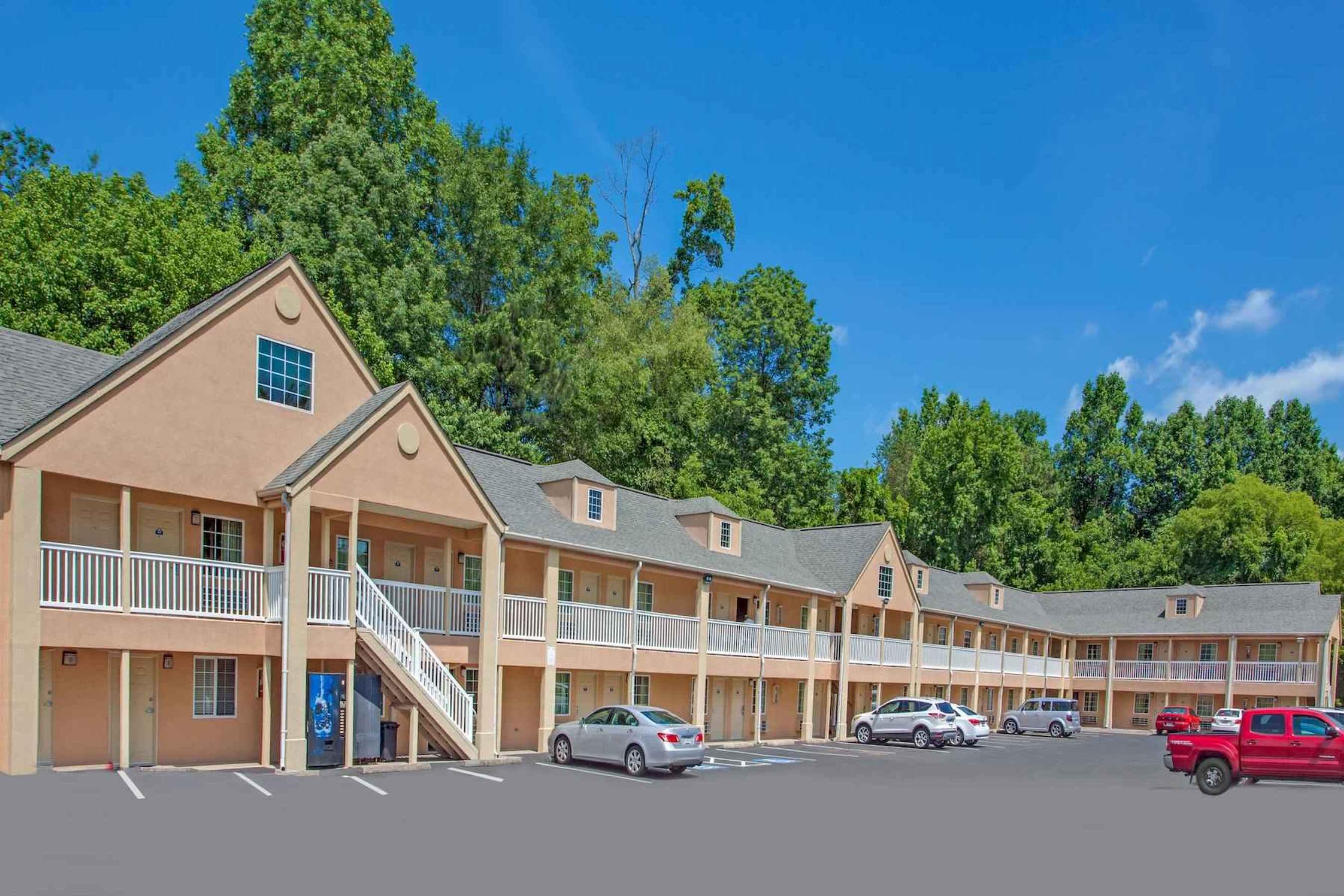 Travelodge By Wyndham Canton-Livonia Area, Mi Kültér fotó